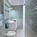 Zuara9room 4*