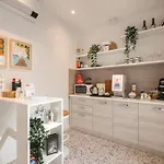 Zuara9room לינה וארוחת בוקר רימיני