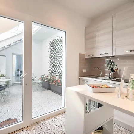 Zuara9room Bed & Breakfast Rimini