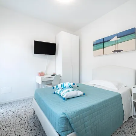 فندق مبيت وإفطار Zuara9room ريميني