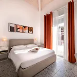Zuara9room 4* Римини
