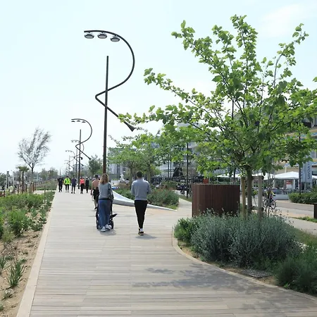 Zuara9room Bed and Breakfast 4*