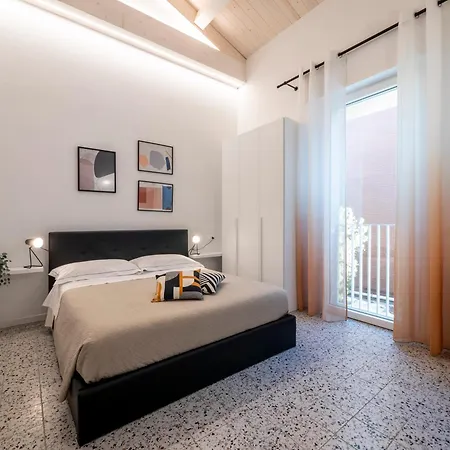 Zuara9room Bed and Breakfast 4*