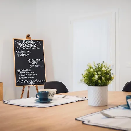 Zuara9room Bed and Breakfast Ρίμινι