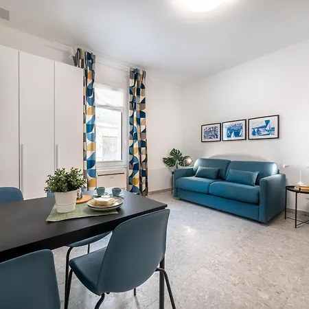 Frühstückspension Zuara9room Rimini