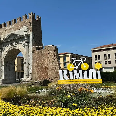 Zuara9room Frühstückspension